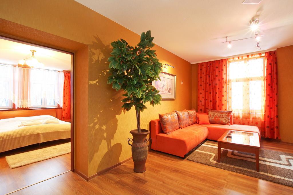 Palac Saturna Czeladź Chambre photo