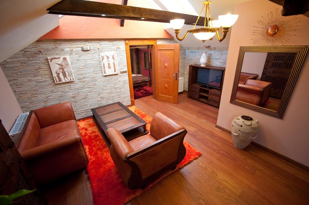 Palac Saturna Czeladź Chambre photo